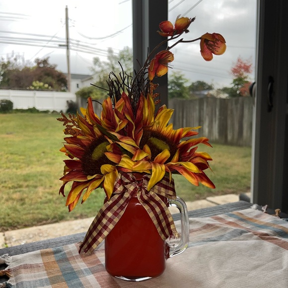 Fall Decor - Picture 3 of 7